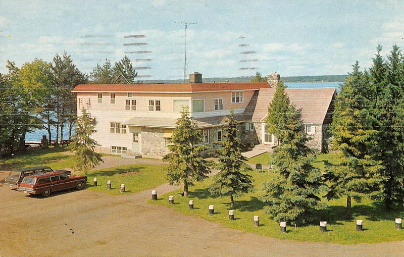 Weber Resort (Webers Resort, Gogebic Lodge) - Vintage Postcard (newer photo)